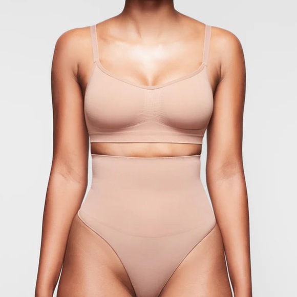 SKIMS Other - SKIMS SCULPT BRA